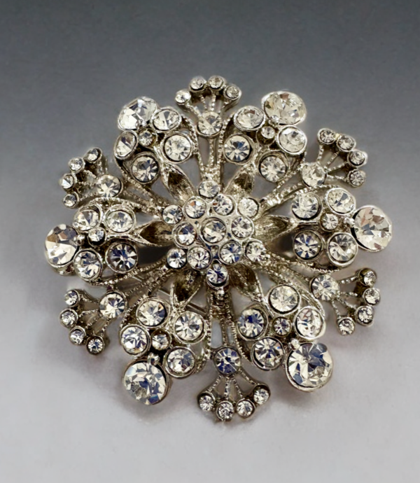 Vintage Rhinestone Star Brooch, Collectible Jewelry, Rhinestone Jewelry