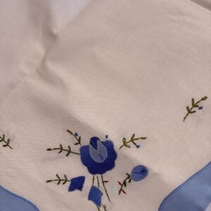 Embroidered Appliqued Flower Tablecloth; Vintage Table Linens; Collectible Table Linens