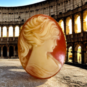 Vintage Cameo Brooch; Vintage Jewelry; Collectible Brooches